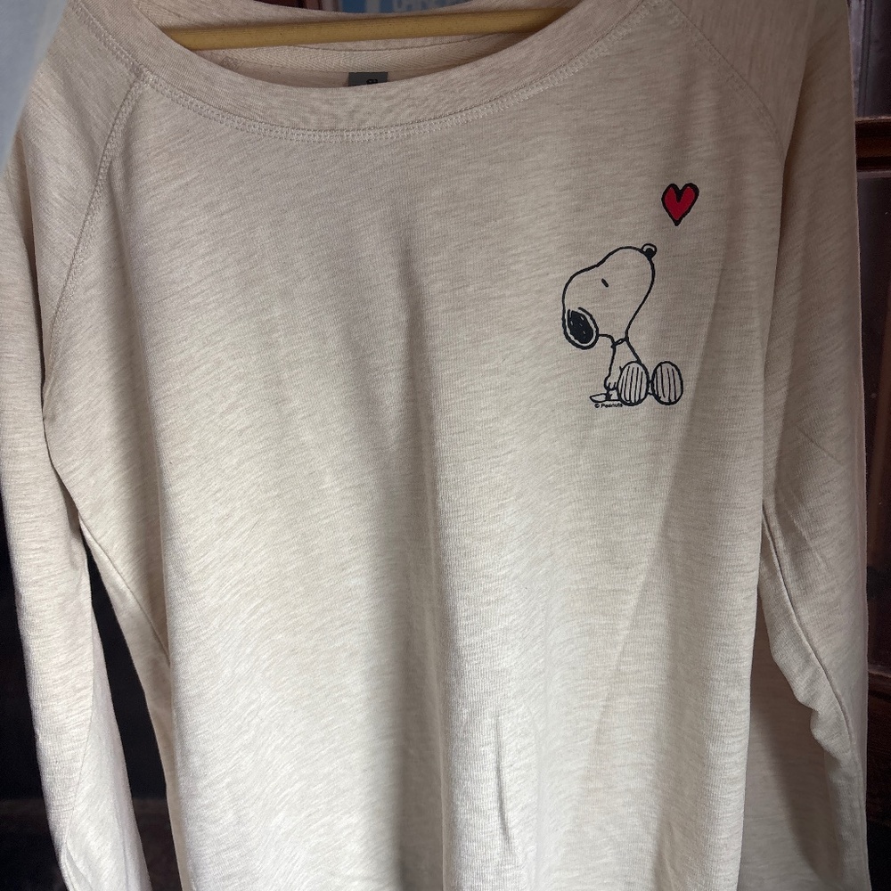 SNOOPY long sleeve comfy light sweater